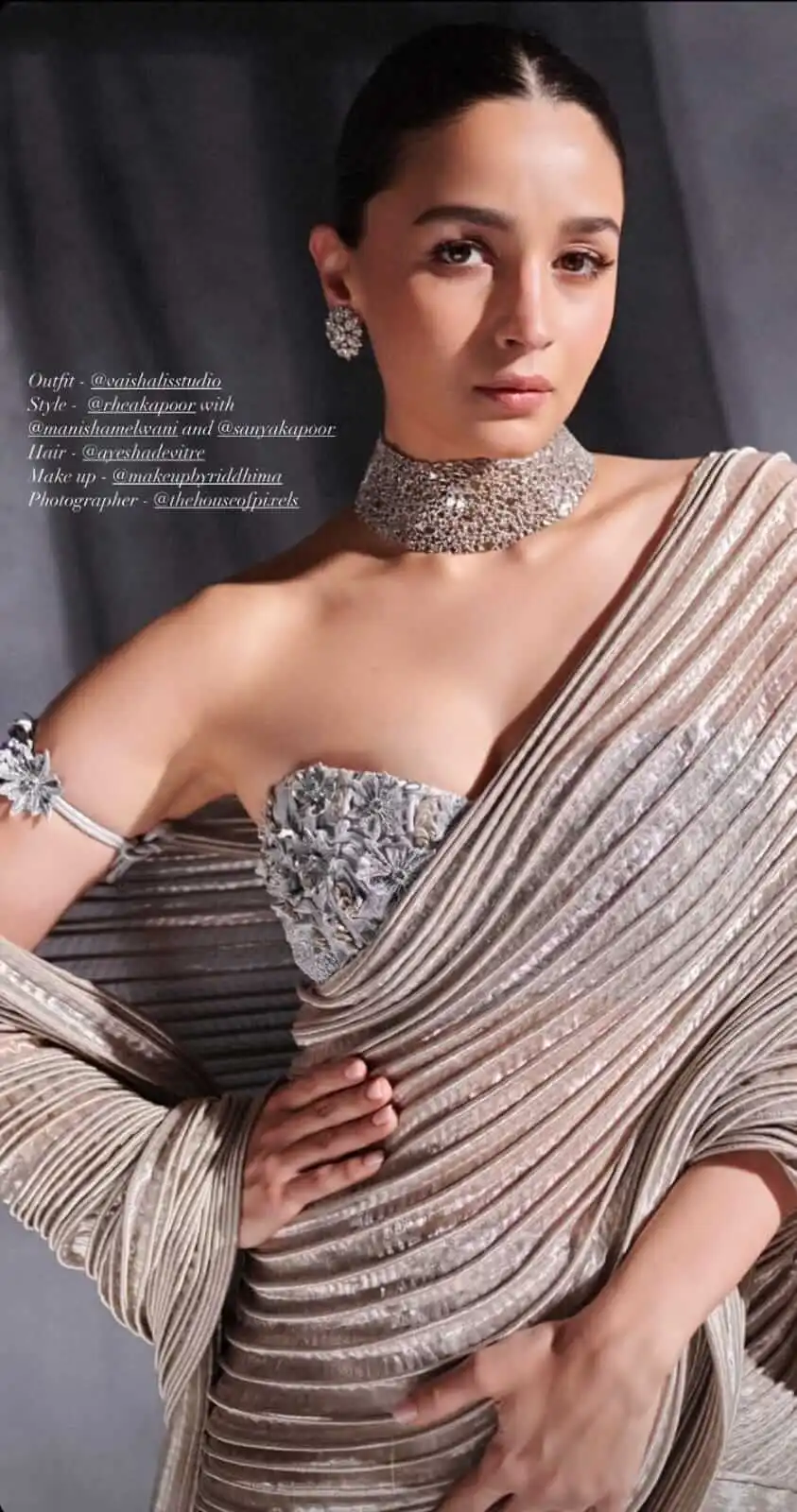 Alia Bhatt in silver saree