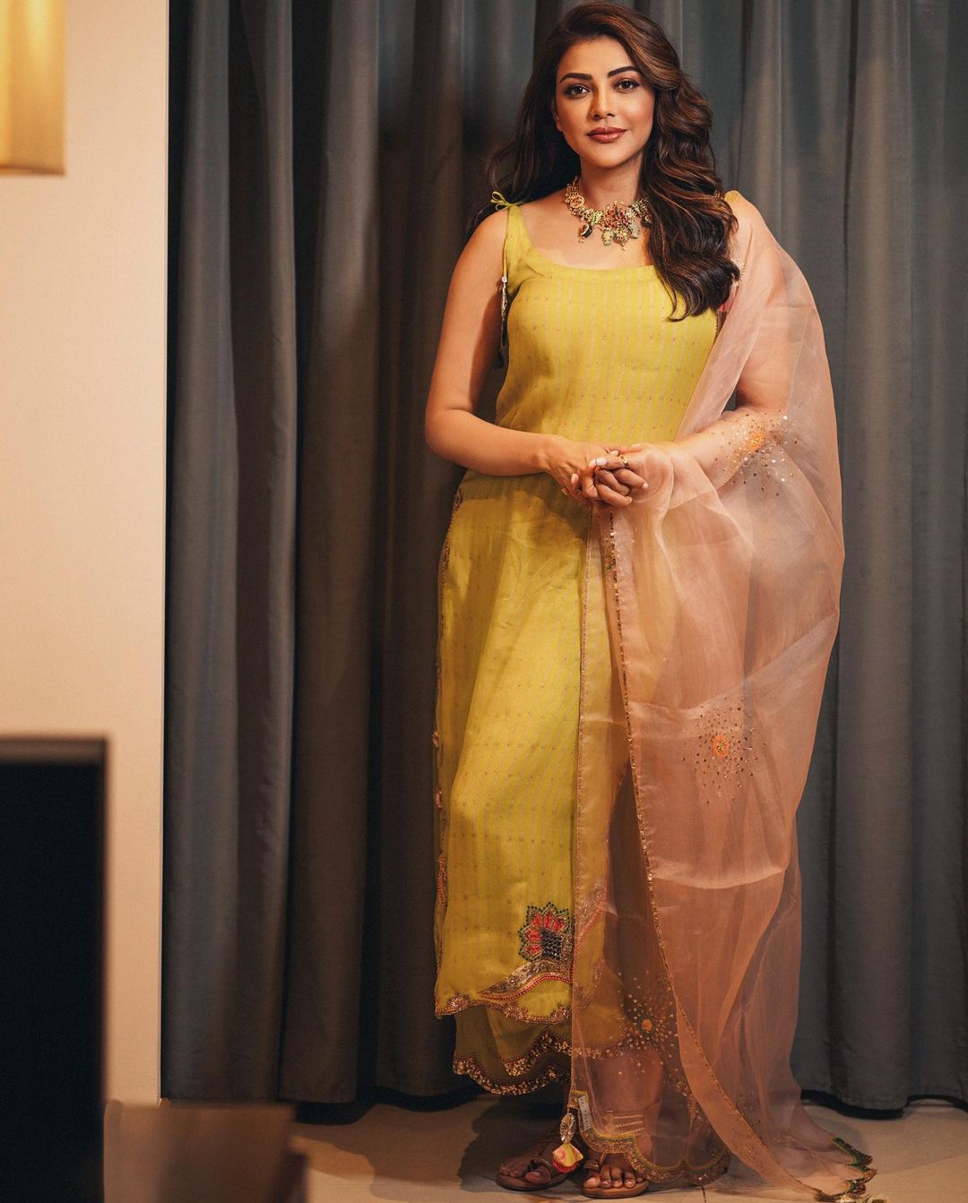 Kajal aggarwal traditional dress