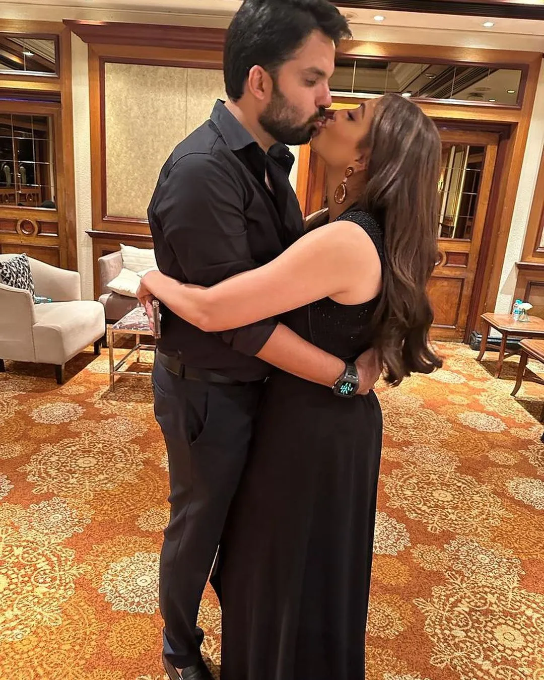 Kajal with her husband Gautam share beautiful kiss