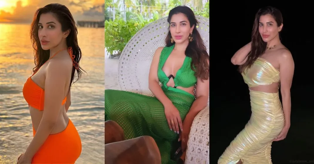 Sophie Choudry Upped the Oomph Factor at Maldives. Watch Beach Photos.
